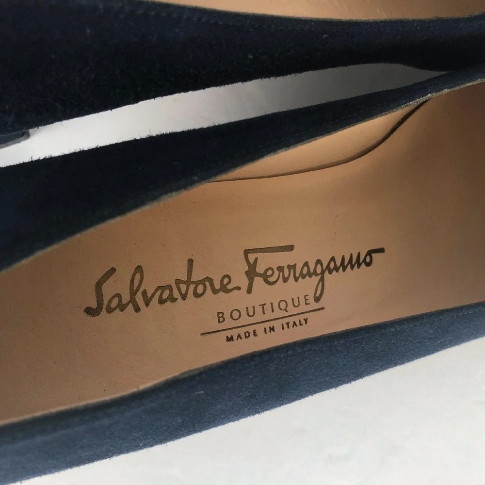 Salvatore Ferragamo Boutique Suede Square Toe Block Heel Pumps Sz 7 2A Navy Blue